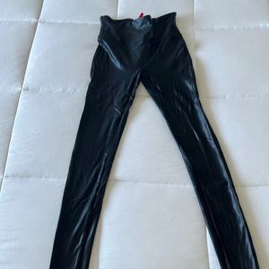 SPANX Faux leather legging